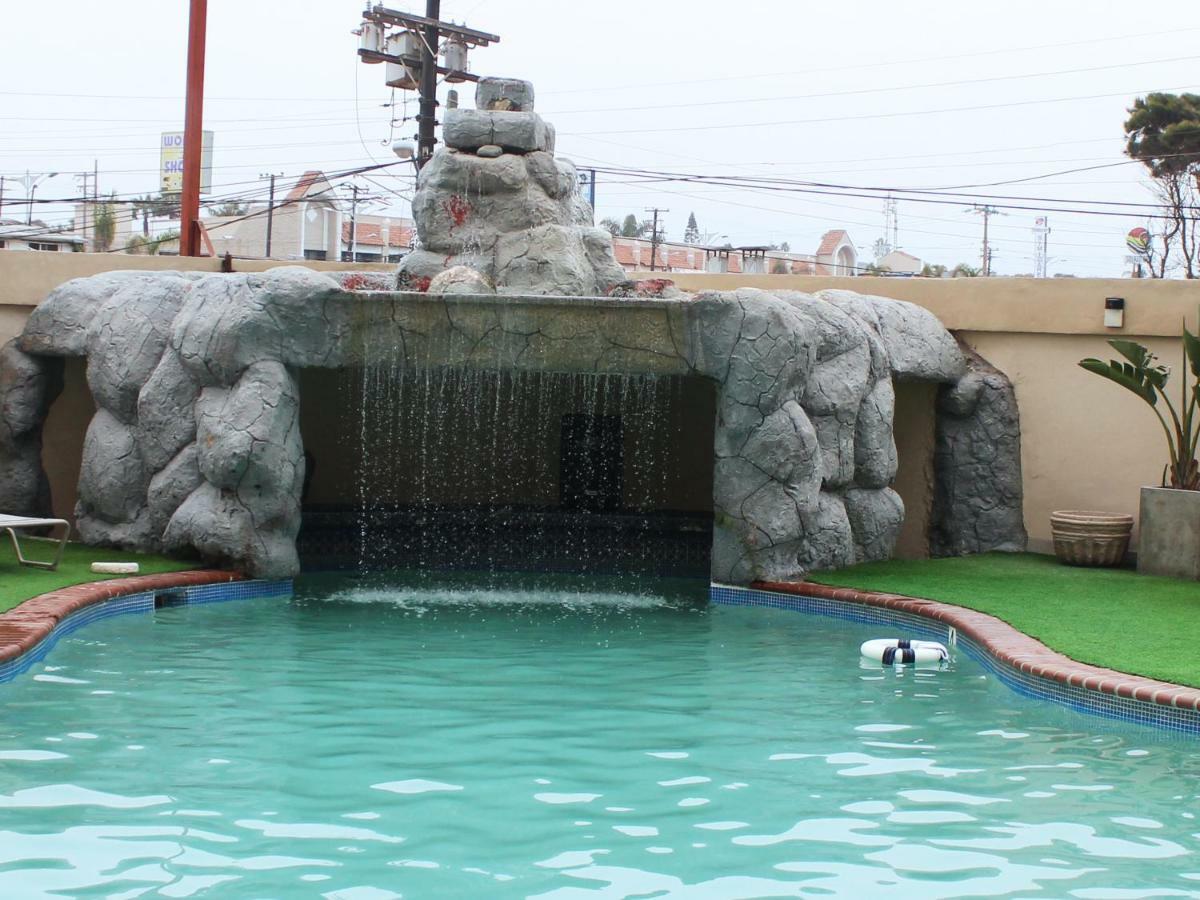 Hotel Corona Plaza Rosarito Exterior foto